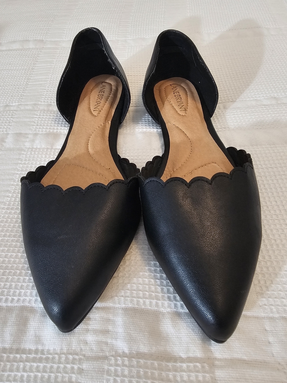Lane Bryant Black Scalloped Pointed D'Orsay Flats